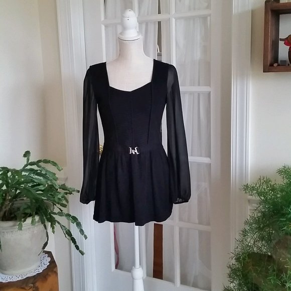 SARA I Tops - SARA I...ELEGANT KNIT TOP WITH SHEER SLEEVES